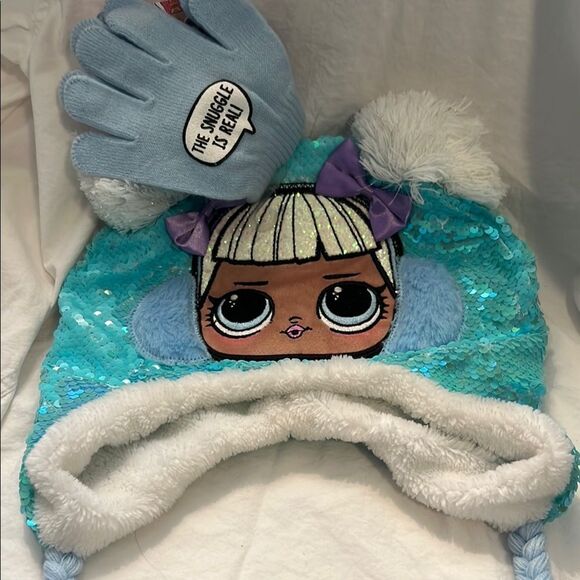 L.O.L. Surprise! Sequin Blue Hat and Glove Set - Picture 1 of 5